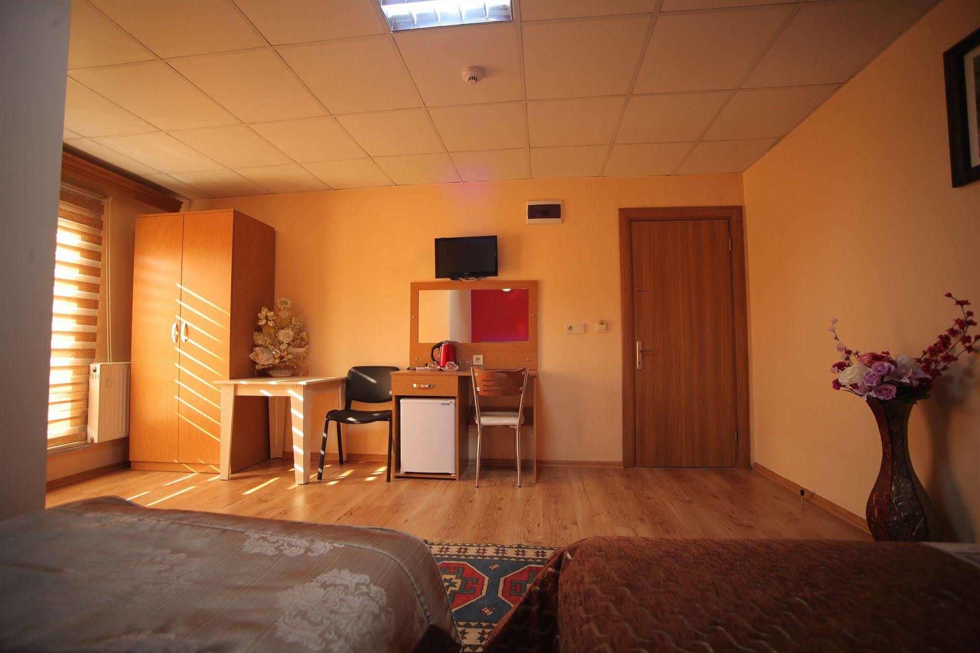 Готель Avcilar Vizyon 3*